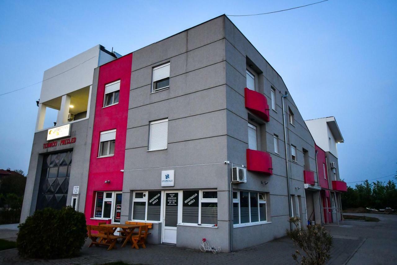 Vulsa Apartmani Кладово Экстерьер фото